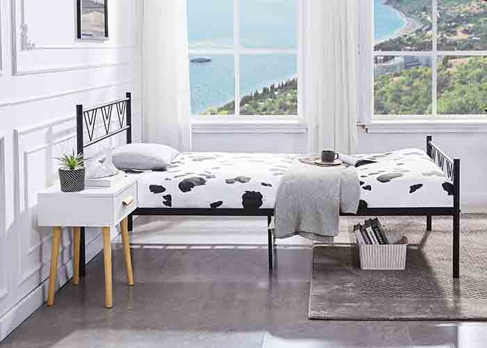 Simple Furniture Home Single Double Q235 Wrought Iron Platform Bed Frame Queen